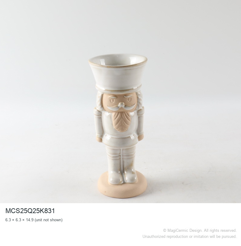 Original product photograph 13 from the MX35 Winter in Ivory Christmas collection
