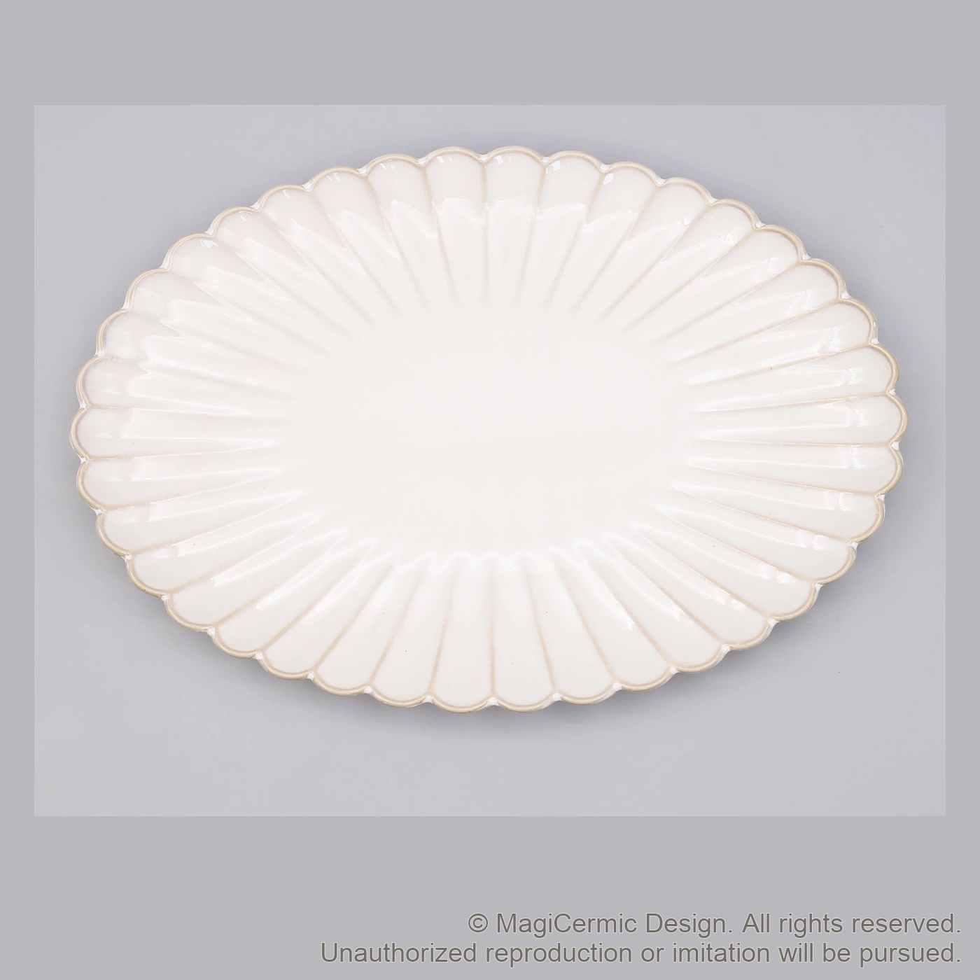Original MGB product photograph: scalloped plate or platter, catalogue reference DZP5787