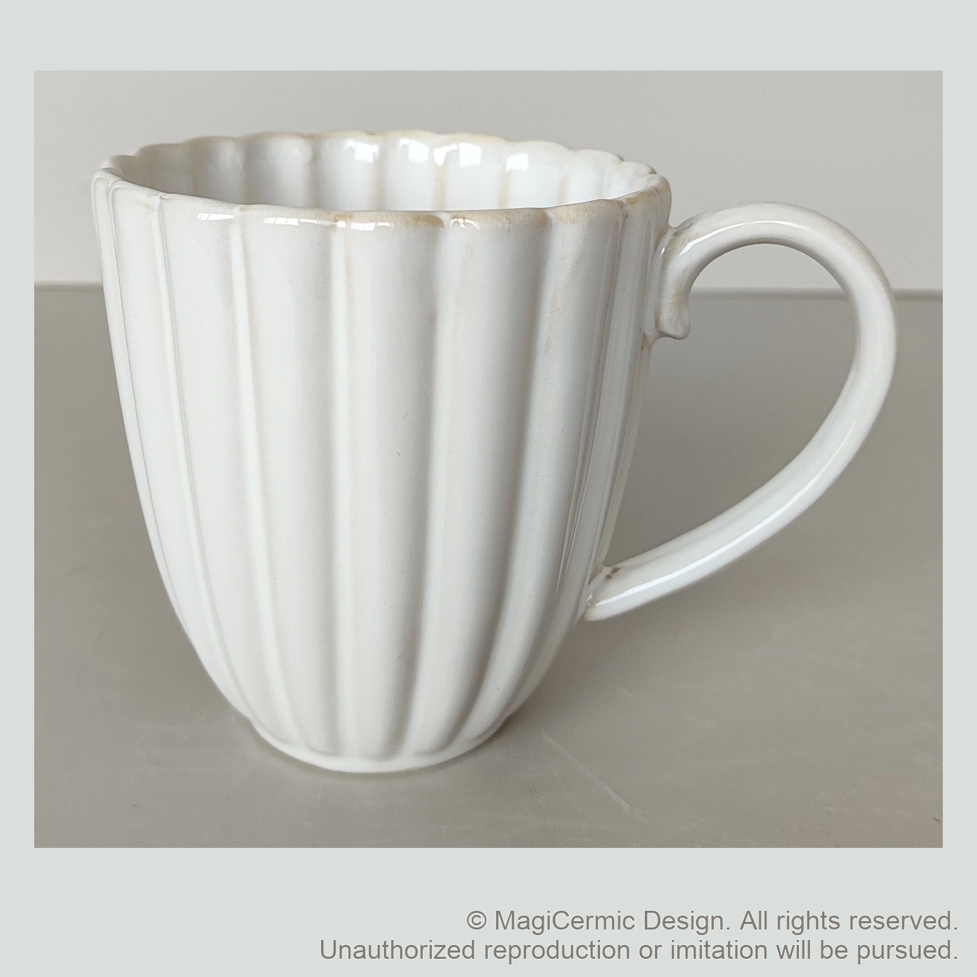 Original MGB product photograph: fluted cup or mug, catalogue reference DZP5812S