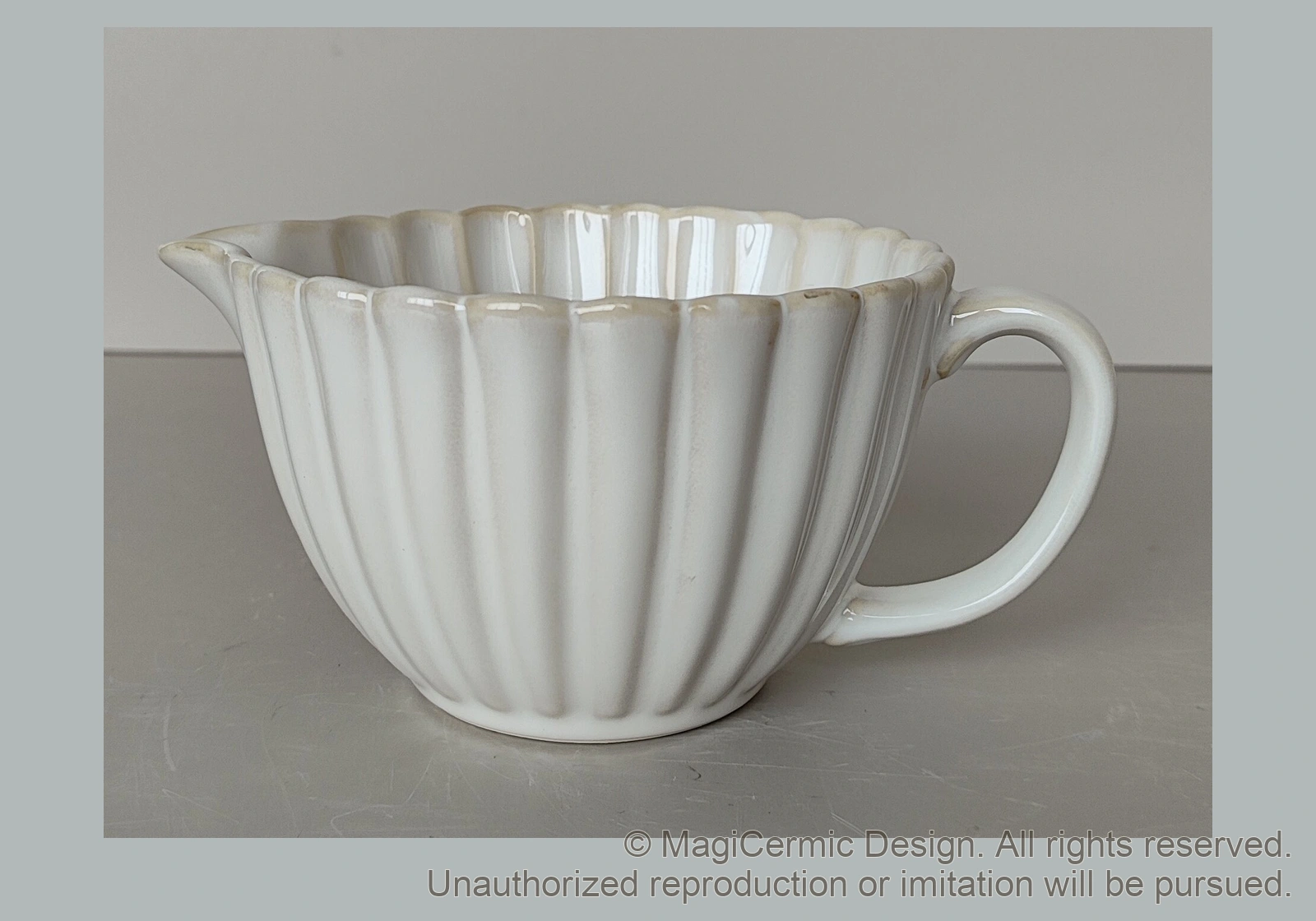 Original MGB product photograph: fluted cup or mug, catalogue reference DZP7068
